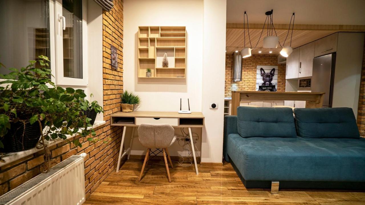 Politech Ecoloft Studios キエフ エクステリア 写真